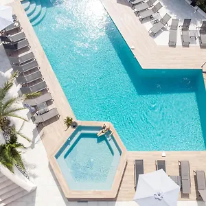 Le Confidentiel & 4*, Saint-Raphael (Var) France